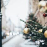 Kalėdiniai renginiai Lietuvoje – kalėdinės mugės, eglės įžiebimai ir žiemos šventės visuose miestuose
