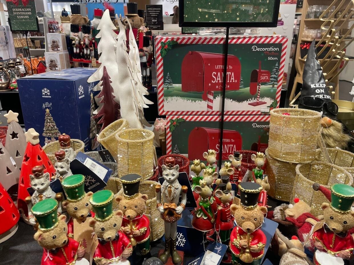 Nemokami šventiniai renginiai su kalėdinėmis dekoracijomis