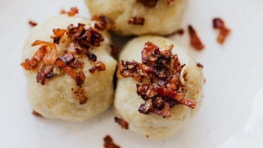 Veganiški cepelinai Šiauliuose – netikėtas lietuviškas patiekalas, ką paragauti Lietuvoje