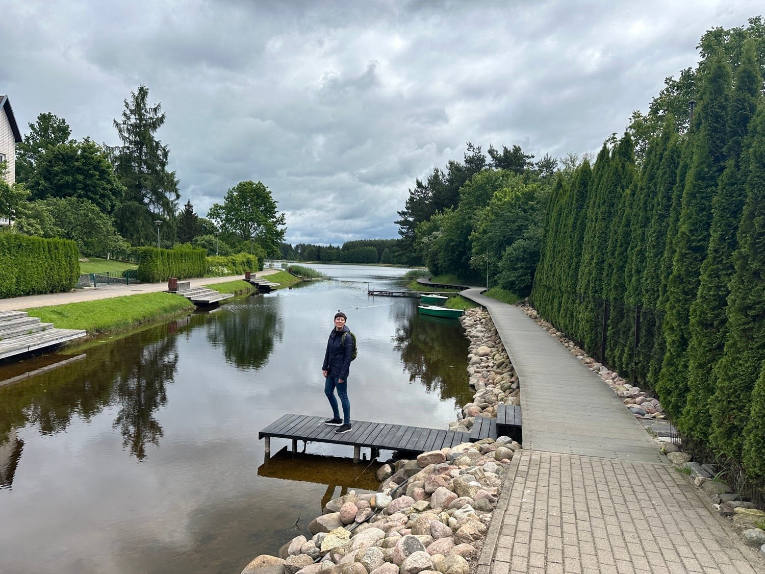 Žygiai Lietuvos miškuose rudenį ir žiemą – aktyvus laisvalaikis gamtoje.