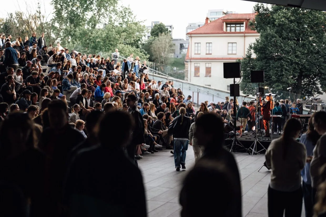 MO muziejaus parodos 2026: MO renginiai lauke
