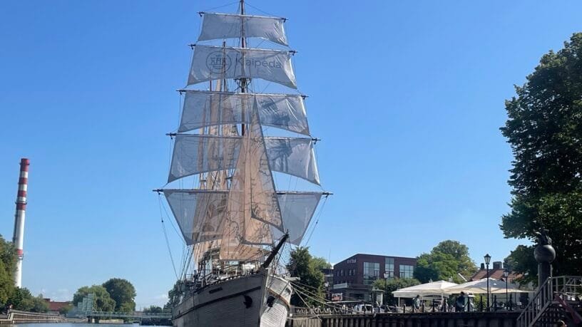 Atraskite sveikatingumą: pirčių festivalis Klaipėdoje „Sauna Coast“ vasario 14–15 d. 17 pirčių, ritualai ir žiemos maudynės Melnragėje!