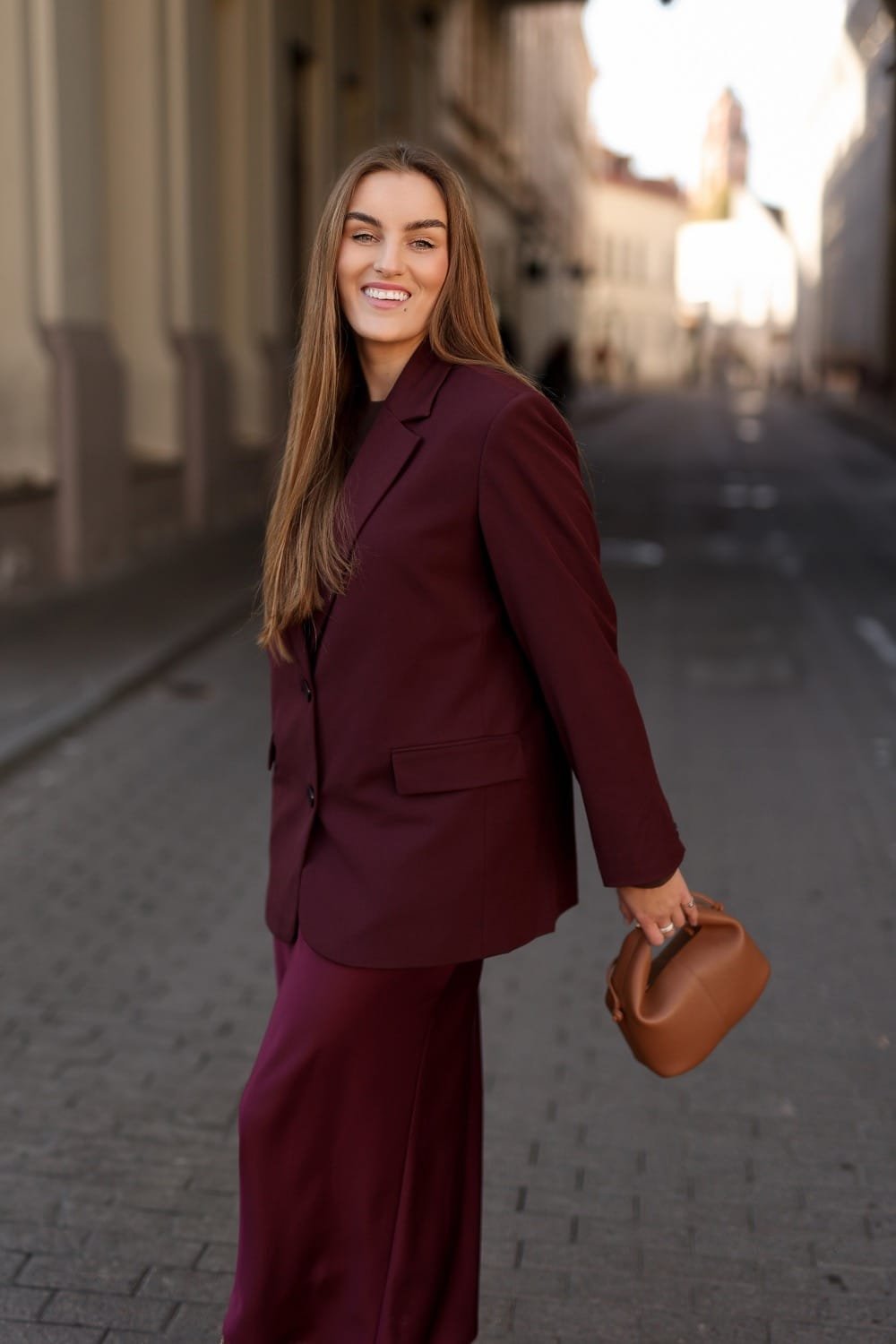 Mondayjazz įkūrėja Aistė Svarauskaitė, pasakojanti apie tvarią spintą.