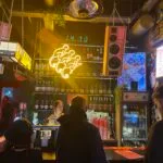 Loftas Fest 2026 vėl vyks Vilniuje - žmonės susirinkę bare