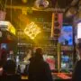 Loftas Fest 2026 vėl vyks Vilniuje - žmonės susirinkę bare